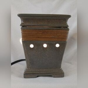 Scentsy Rustic Gray and Brown Wax Warmer
